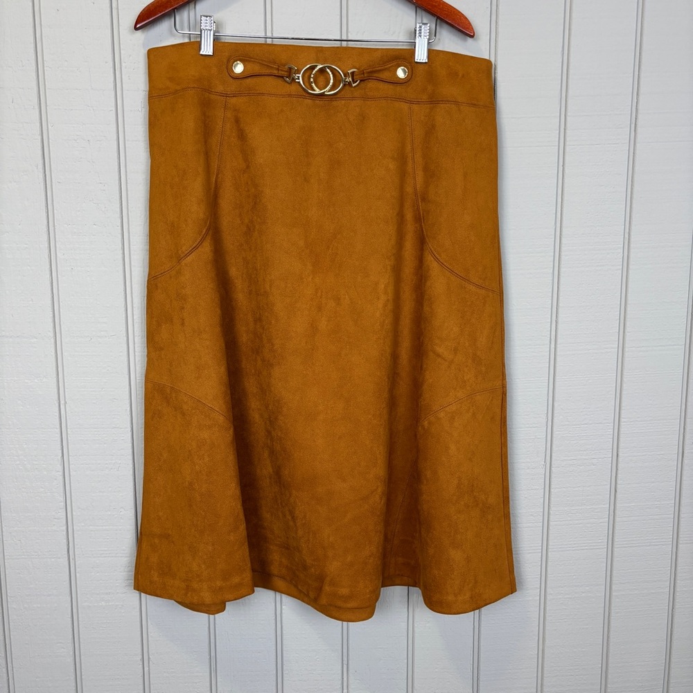 NWT Marc New York Women’s A-Line Brown Skirt Pull On With Gold Accent Size  XL.